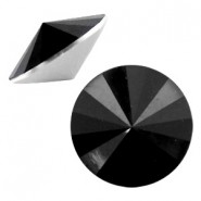 Rivoli 1122 - 12 mm puntsteen Jet black