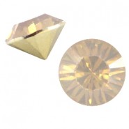 Basic Kegelstein SS29 Light topaz opal