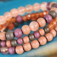 New 3 October - Wooden beads in trendy colors