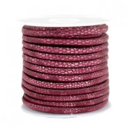 Gestikt imi leer 4x3mm reptile Mulberry red