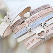 Armbanden met plat DQ leer met quote ❤ Live the life you Love