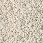 Miyuki spacer Beads SPR 2.2x1mm - Opaque limestone luster SPR2-600