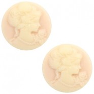 Basic cabochon Cameo 20mm Light peach-beige