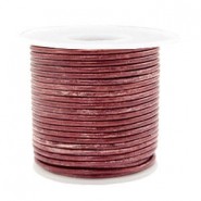 DQ Leer rond 2mm Vintage maroon rust red metallic