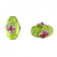 Millefiori Perle 15x10mm flower Transparent green